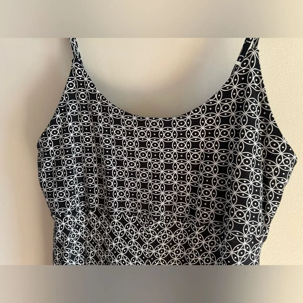 Madison Dress Black and White Geometric Patterned Size Small Sundress